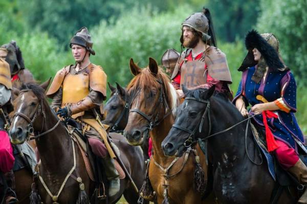 
        Сгорел сарай, гони и хана! Как Россия в союзе с татарами избавилась от ига    