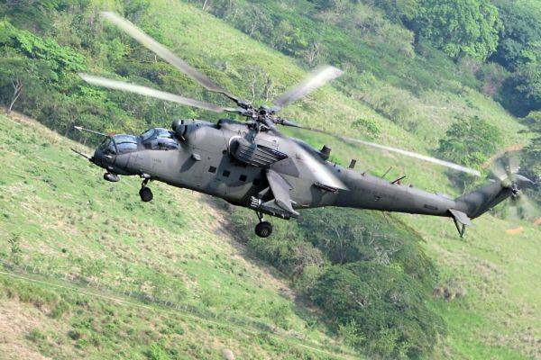 
        Ядерная триада Федосова. В 96 он не ушел на пенсию, защищая «крылья Родины»    