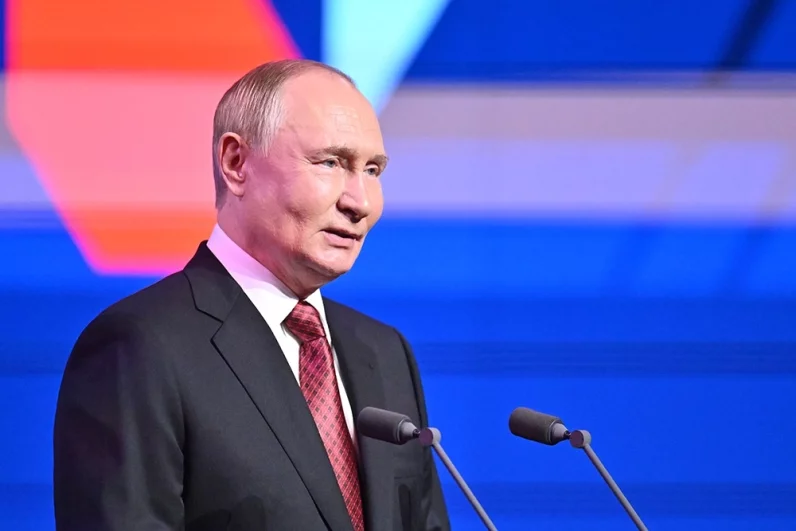 От спарринга до полета. В Лужниках отметили День московского спорта
От спарринга до полета. В Лужниках отметили День московского спорта