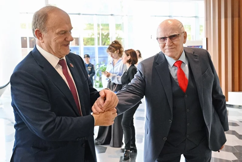 От спарринга до полета. В Лужниках отметили День московского спорта
От спарринга до полета. В Лужниках отметили День московского спорта