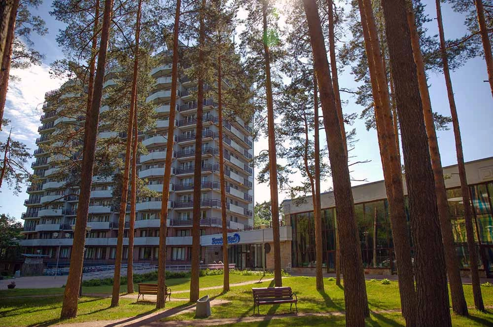 
        Северная ривьера. Поправить здоровье круглый год в Петербурге    