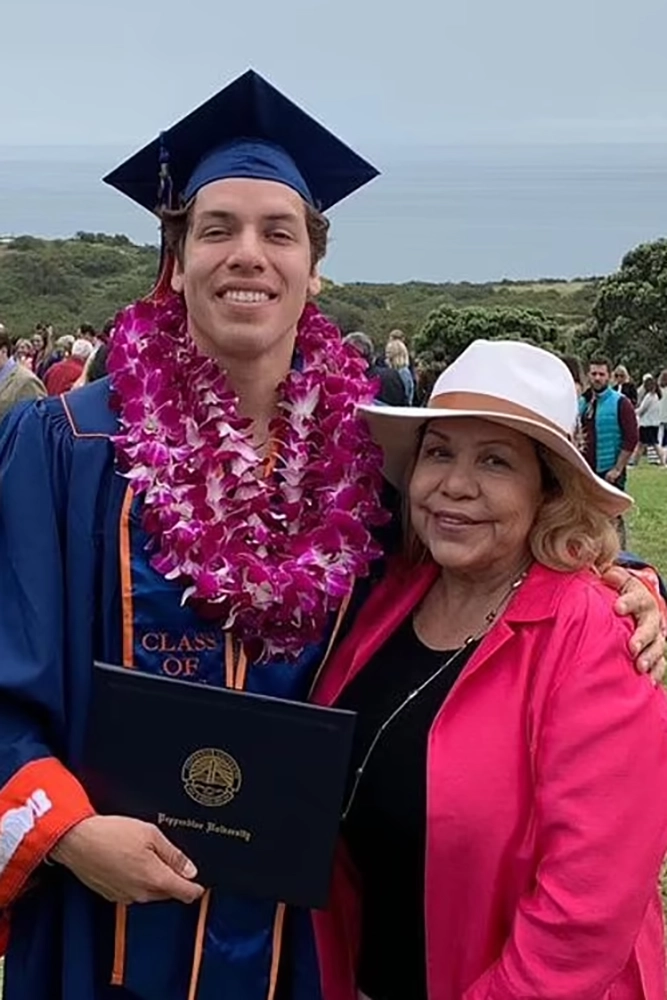 Толстый и тонкий. Посмотрите на сыновей Терминатора и всю его семью
Толстый и тонкий. Посмотрите на сыновей Терминатора и всю его семью