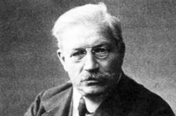 
        Игры с туземцами. Как Европа готовила расчленение России с помощью Украины    