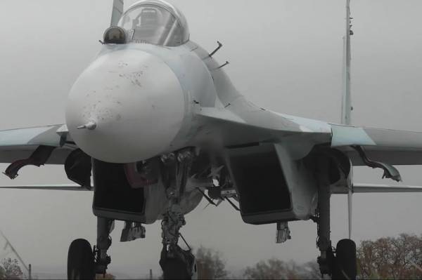 
        Ядерная триада Федосова. В 96 он не ушел на пенсию, защищая «крылья Родины»    