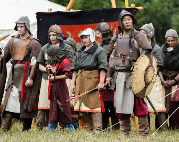 
        Сгорел сарай, гони и хана! Как Россия в союзе с татарами избавилась от ига    