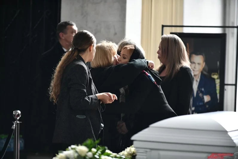 
        &laquo;Все время берут кровь&raquo;. Вдова Левкина рассказала о его последних словах    