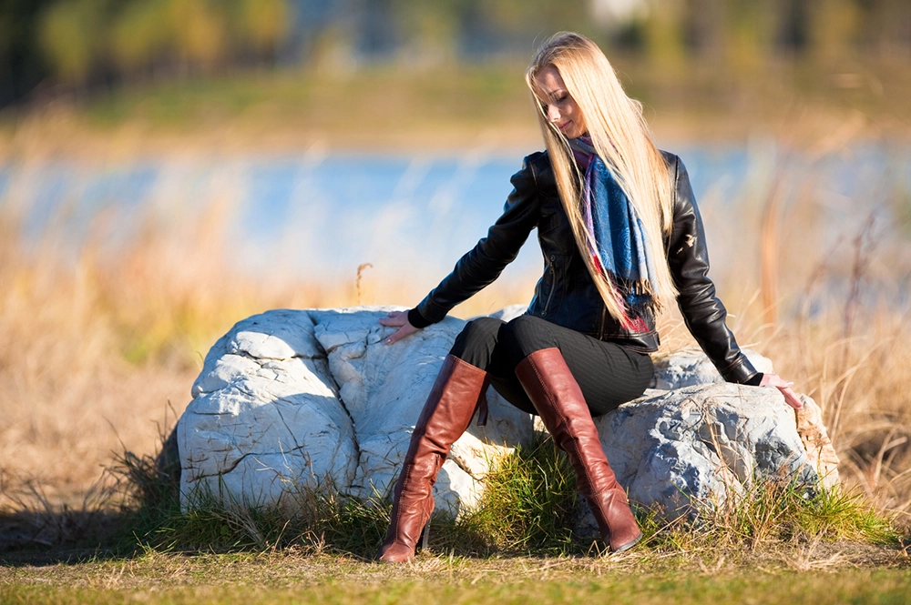 Глубокие цвета и замша. Что модно осенью 2025: советы стилиста Карстена
Глубокие цвета и замша. Что модно осенью 2025: советы стилиста Карстена