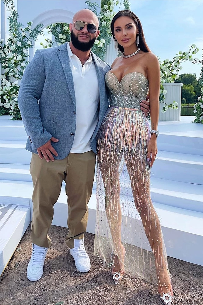 
        Скандалы, прощение и развод. Посмотрите на яркие фото Джигана и Самойловой    