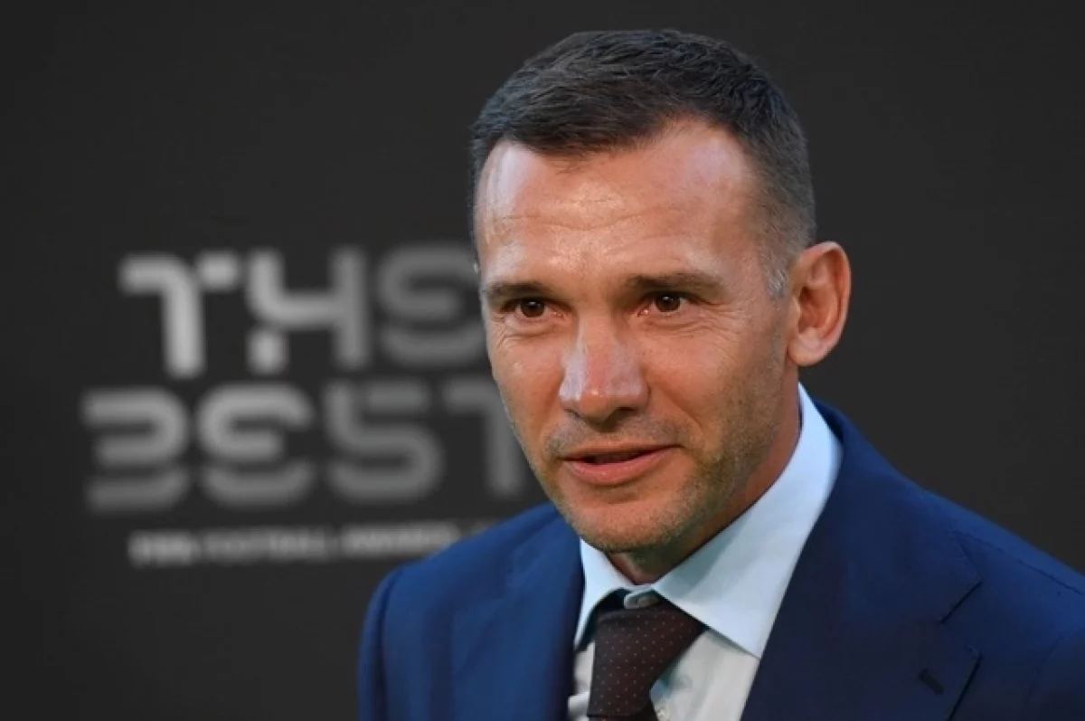 
        Легенда футбола. Андрей Шевченко предал друга ради Зеленского    