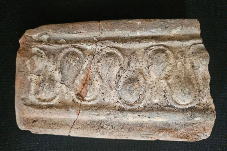 
        Страшный артефакт. Трёхликий бюст в Ирландии был связан с жуткими ритуалами    