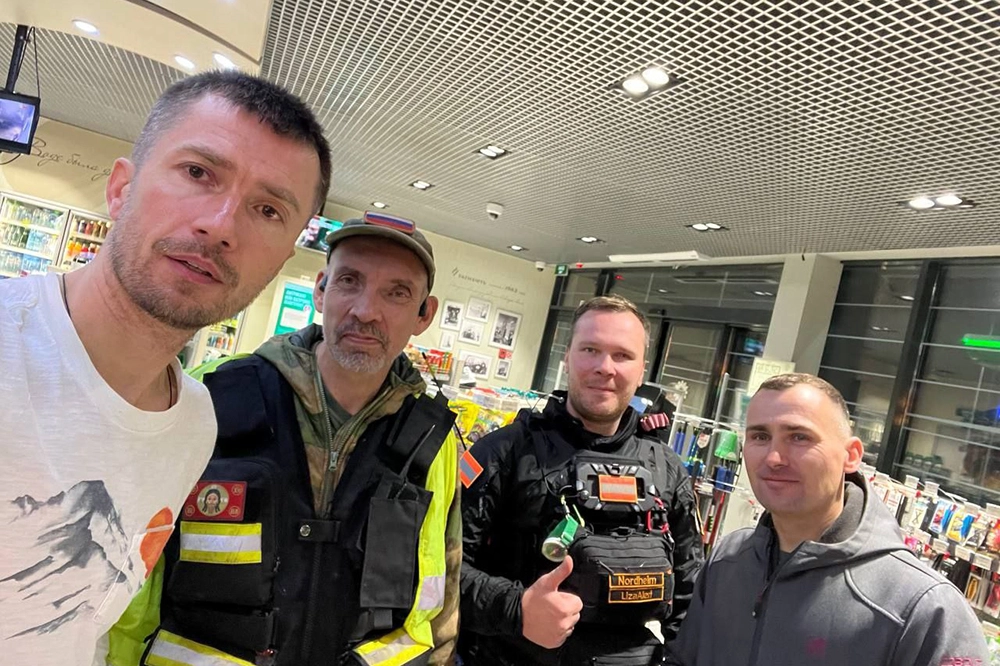 
        &laquo;Пискнул: &bdquo;Мама&ldquo;&raquo;. Три дня переломанный мальчик-зацепер умирал у путей    