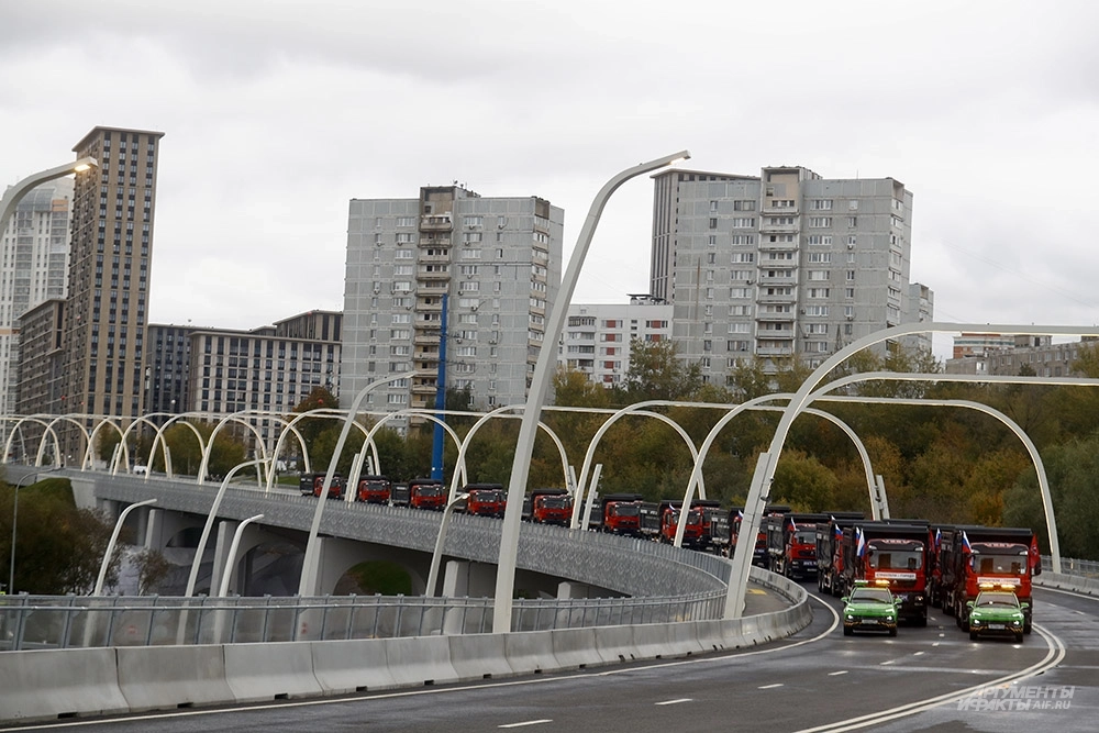 О лучшем городе Земли. Смотрите, как похорошела Москва за последние 15 лет
О лучшем городе Земли. Смотрите, как похорошела Москва за последние 15 лет