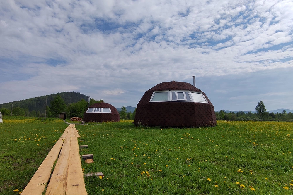 
        Таежник с детства. Версия с медведем трещит по швам: Усольцевых могли убить    