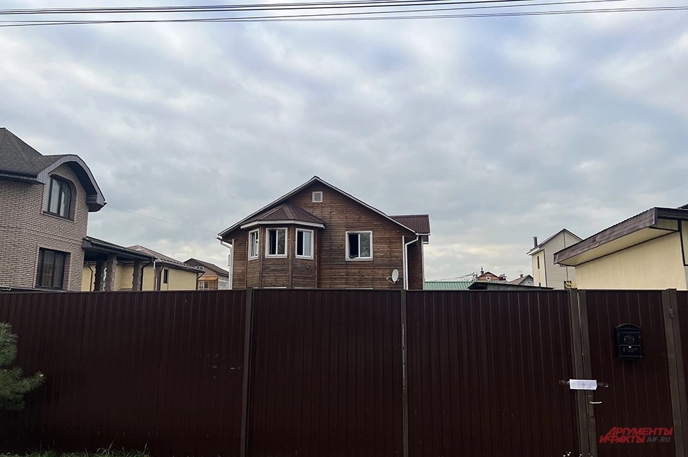 
        «Как отшельники». Новые детали о погибших из сектантского дома в Балашихе    