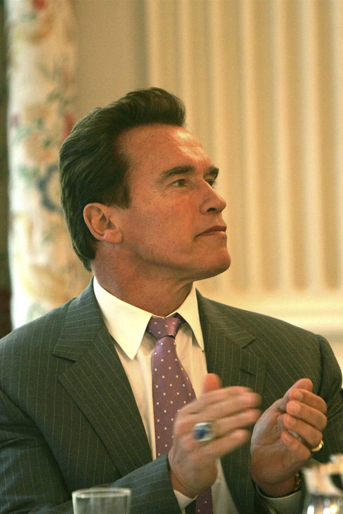 Толстый и тонкий. Посмотрите на сыновей Терминатора и всю его семью
Толстый и тонкий. Посмотрите на сыновей Терминатора и всю его семью