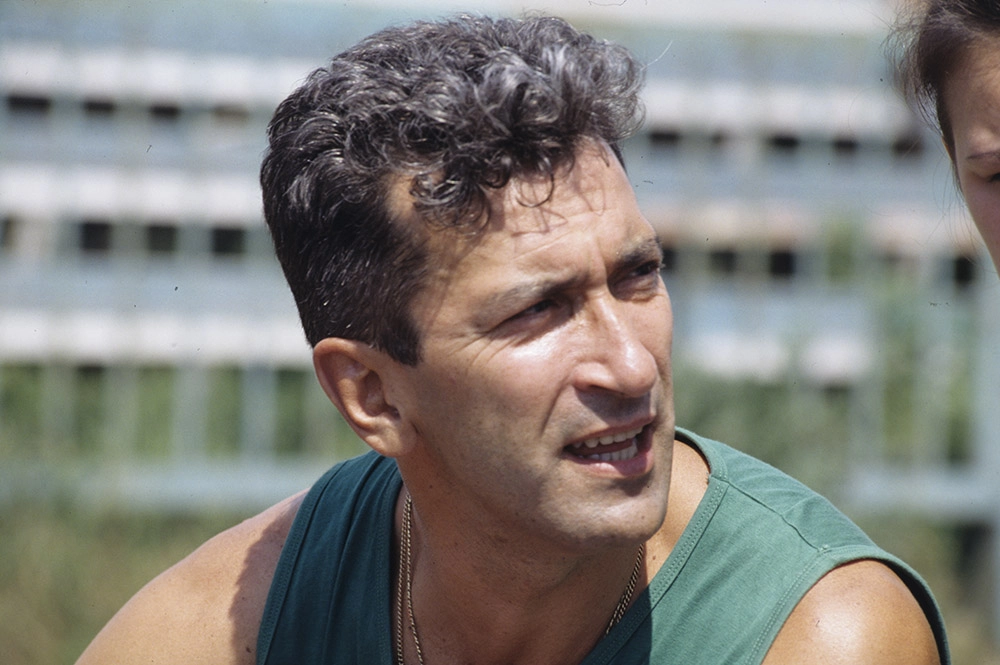 
        А потом пришла расплата. Как Александр Буйнов оставил двух жен и дочь    