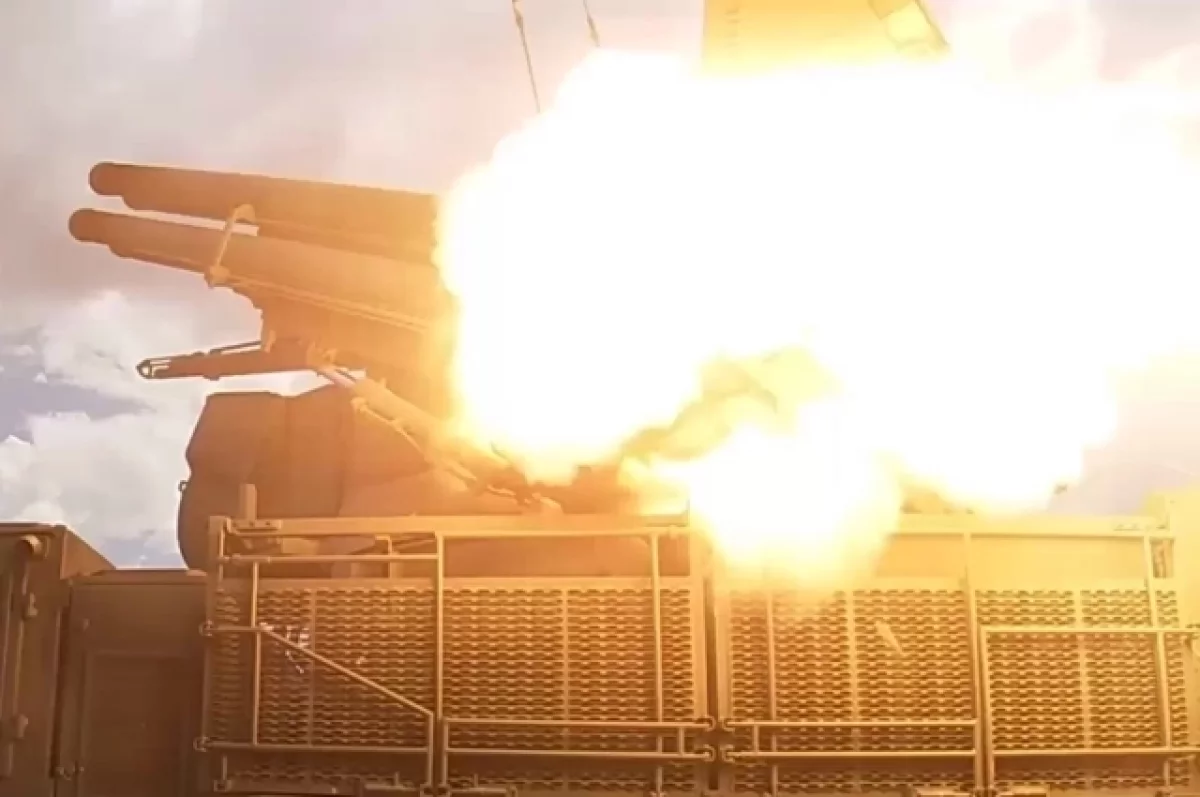 Силы ПВО за ночь уничтожили над регионами России семь украинских БПЛА
Силы ПВО за ночь уничтожили над регионами России семь украинских БПЛА