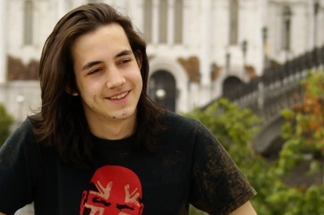 Упавший ангел? Кем был погибший сын Дмитрия Певцова
Упавший ангел? Кем был погибший сын Дмитрия Певцова