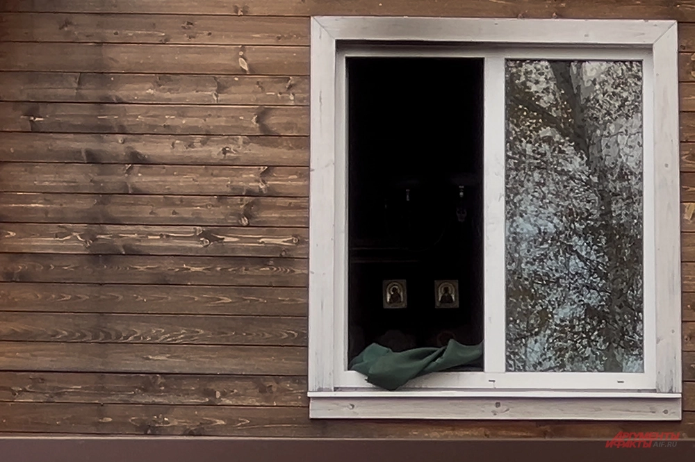 
        «Как отшельники». Новые детали о погибших из сектантского дома в Балашихе    