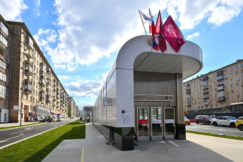 От «ЗИЛ» и дальше. В Москве открыли новый участок Троицкой линии метро
От «ЗИЛ» и дальше. В Москве открыли новый участок Троицкой линии метро