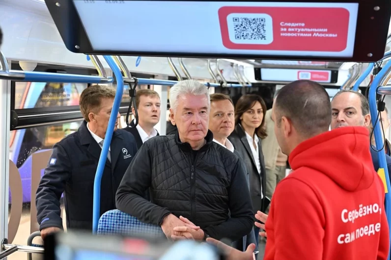 «Он такой хорошенький». Впечатления о поездке на беспилотном трамвае
«Он такой хорошенький». Впечатления о поездке на беспилотном трамвае