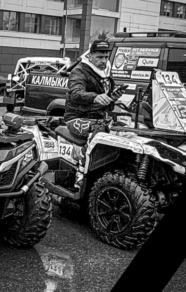 
        Фанатик. Байкер из России, умерший в Турции, гонял даже на сдутых колесах    