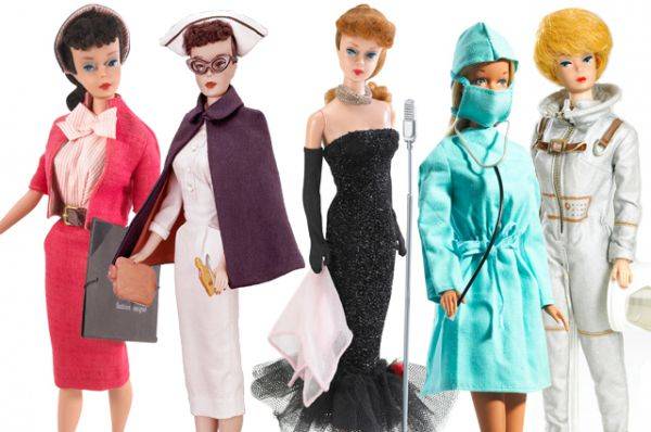 Ее не переделать. Русская Барби Тузова вышла в люди в «аномальном» образе
Ее не переделать. Русская Барби Тузова вышла в люди в «аномальном» образе