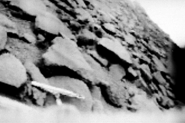 Лицо планеты. 50 лет назад советская станция передала первые кадры с Венеры
Лицо планеты. 50 лет назад советская станция передала первые кадры с Венеры