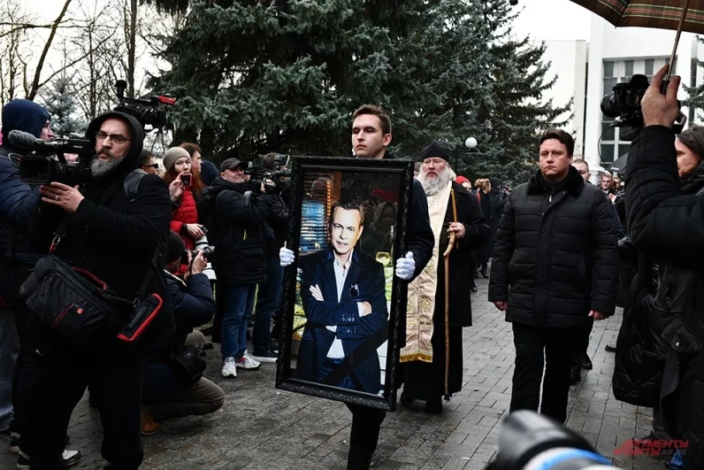 
        &laquo;Все время берут кровь&raquo;. Вдова Левкина рассказала о его последних словах    