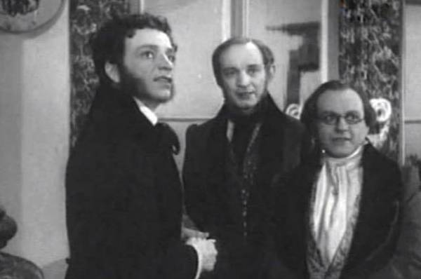 
        Такой разный Пушкин. Кто играл великого поэта в российском кино    