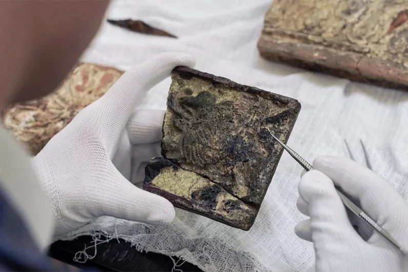 
        Страшный артефакт. Трёхликий бюст в Ирландии был связан с жуткими ритуалами    