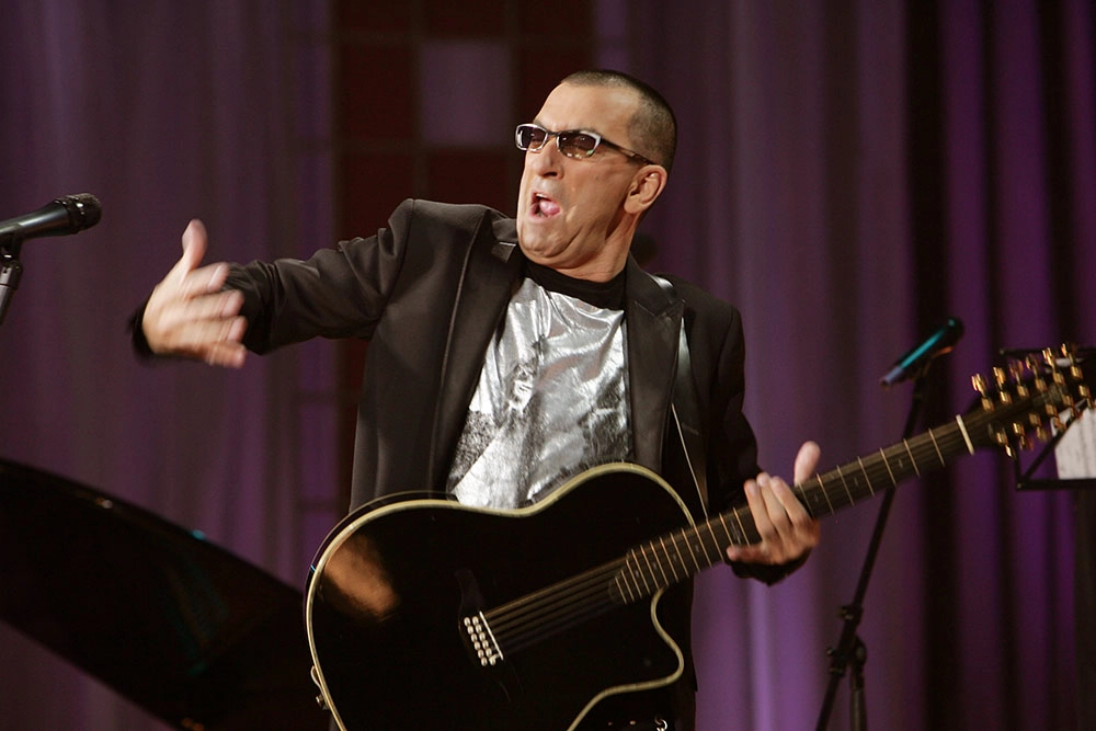 
        А потом пришла расплата. Как Александр Буйнов оставил двух жен и дочь    