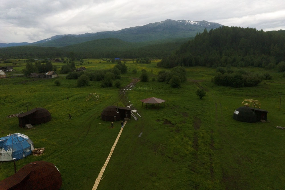 
        Таежник с детства. Версия с медведем трещит по швам: Усольцевых могли убить    