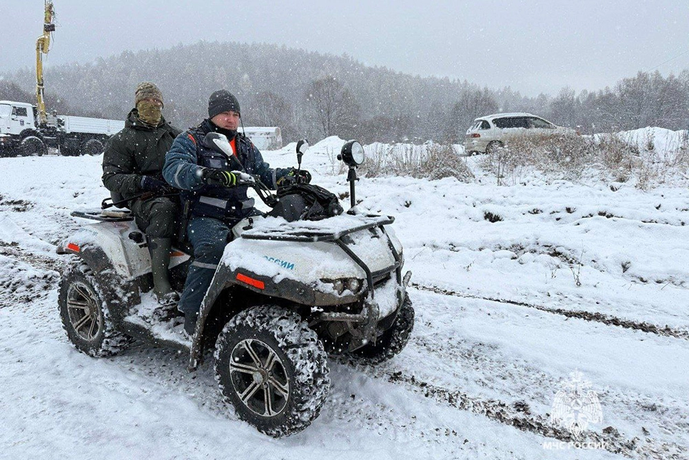 
        Выпал снег, шансов ноль. Вот, что творится в районе, где ищут Усольцевых    