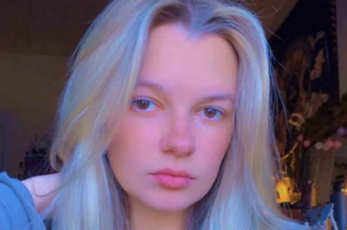 Гуляла в гетто. Фото из спальни украинки Заруцкой объяснили убийство в США
Гуляла в гетто. Фото из спальни украинки Заруцкой объяснили убийство в США