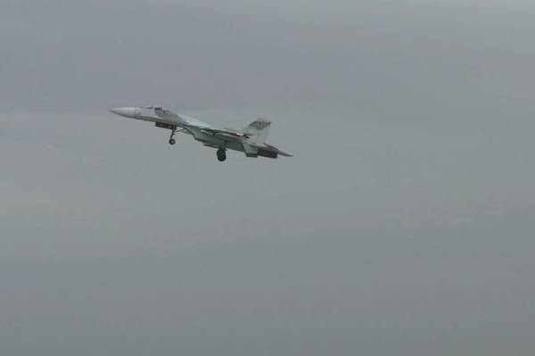 
        Ядерная триада Федосова. В 96 он не ушел на пенсию, защищая «крылья Родины»    