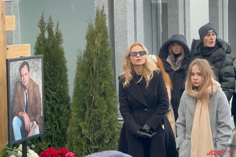 
        &laquo;Все время берут кровь&raquo;. Вдова Левкина рассказала о его последних словах    